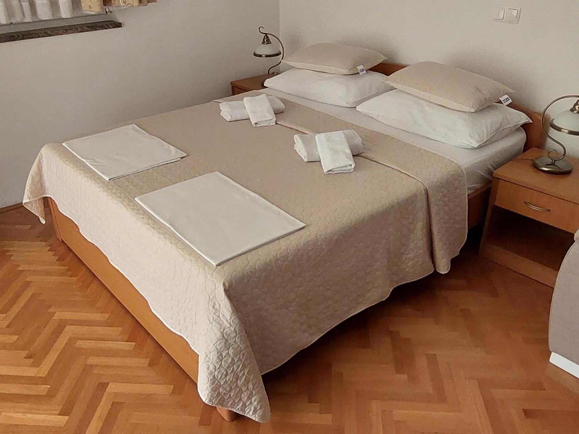 Apartments Villa Katarina Makarska Kamer foto