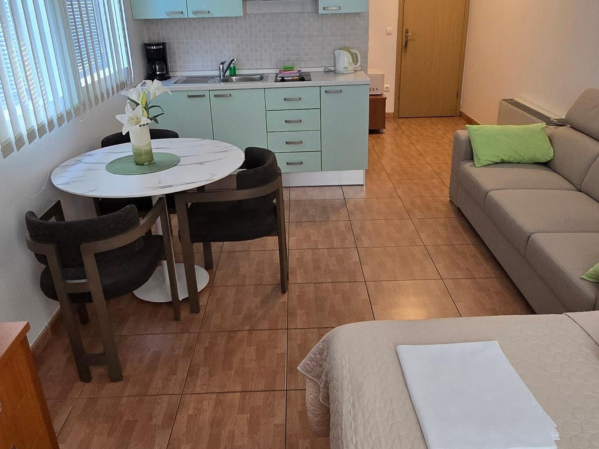 Apartments Villa Katarina Makarska Buitenkant foto